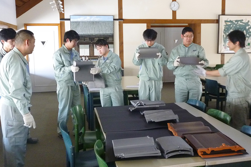 「製造新入社員研修」の様子