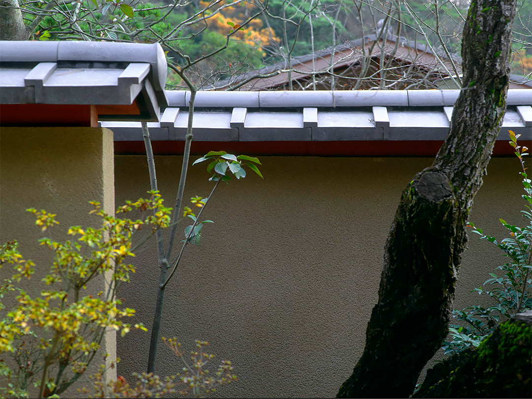 施工写真：板塀瓦